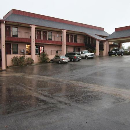 Executive Inn Kershaw Bagian luar foto